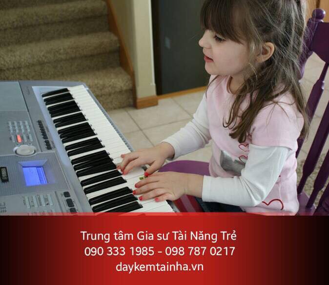 Đàn Organ Yamaha nào tốt cho trẻ mới bắt đầu học?