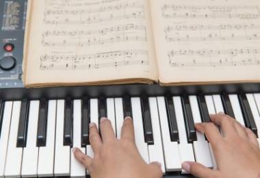 Sự khác nhau giữa Organ và Piano